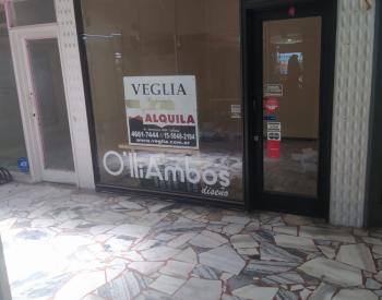 Local en 1er. piso galeria norte. Centro Castelar
