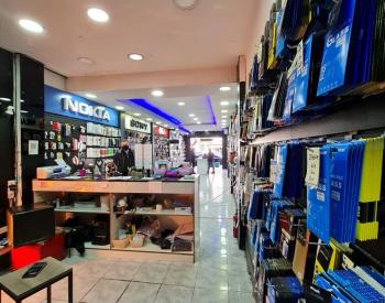 Local 95 metros, Castelar Norte