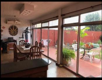 CASA MINIMALISTA S/LOTE 10X30, PARQUE, PISCINA