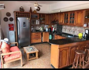 CASA MINIMALISTA S/LOTE 10X30, PARQUE, PISCINA